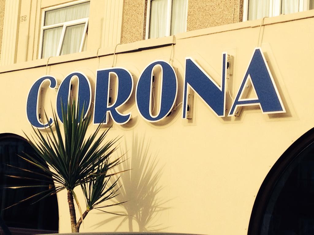 Corona ブラックプール エクステリア 写真